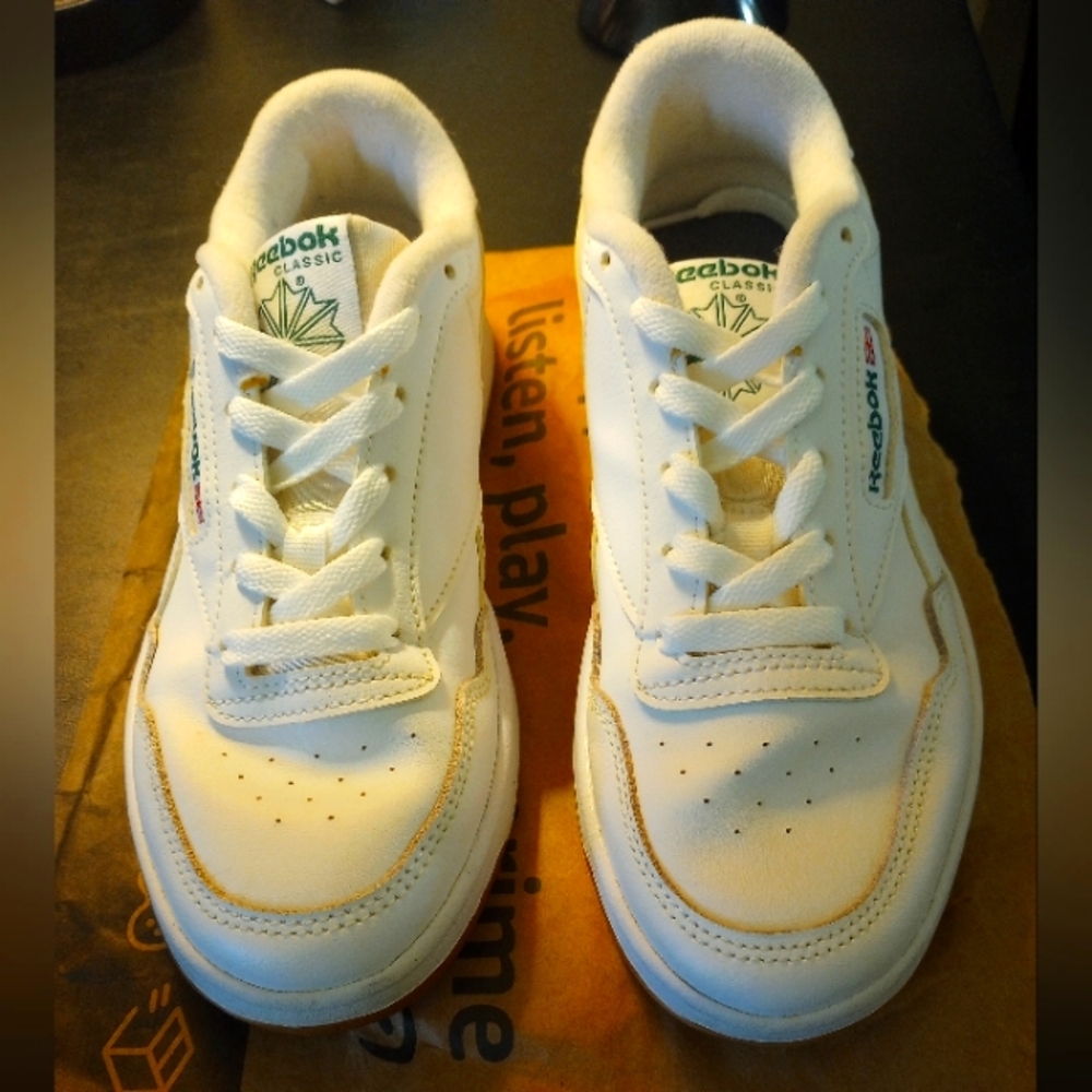 Reebok classics, 7.5, white